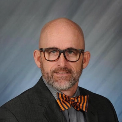 A headshot of Dr. Kenn Niebrugge, a chiropractor at Wekiva Wellness